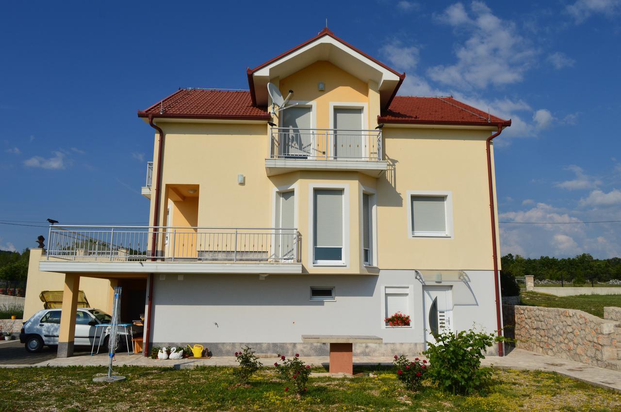 Blue Lake Luxury Rooms Grabovica 외부 사진