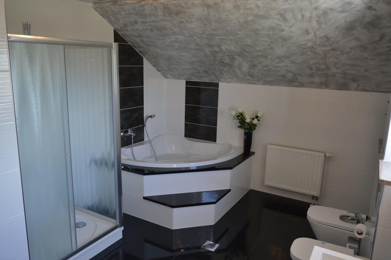 Blue Lake Luxury Rooms Grabovica 외부 사진